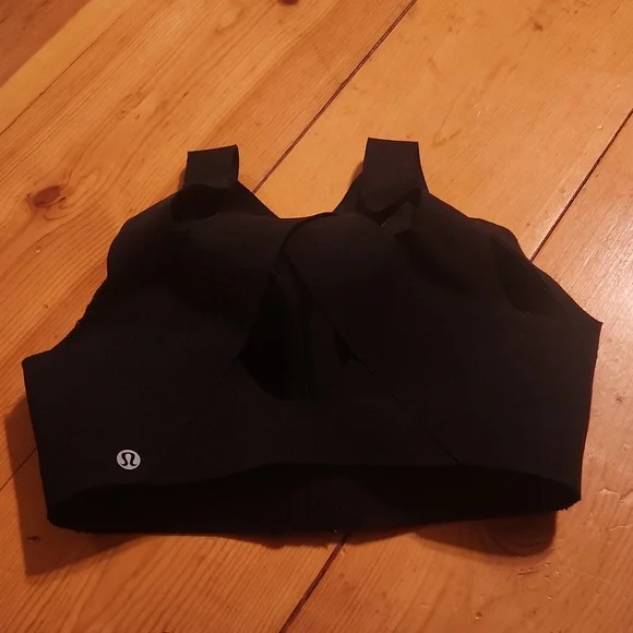Lululemon Sports Bra - Picture 2 of 3